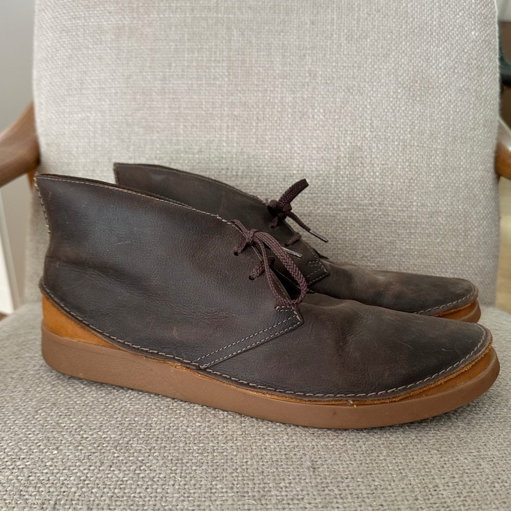 Clark’s Oakland Rise Men’s Leather Chukka Shoes Sz 12